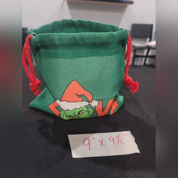 2 GRINCH LOVE GIFT BAGS SACKS TOTEBAG G2 - Picture 4 of 4